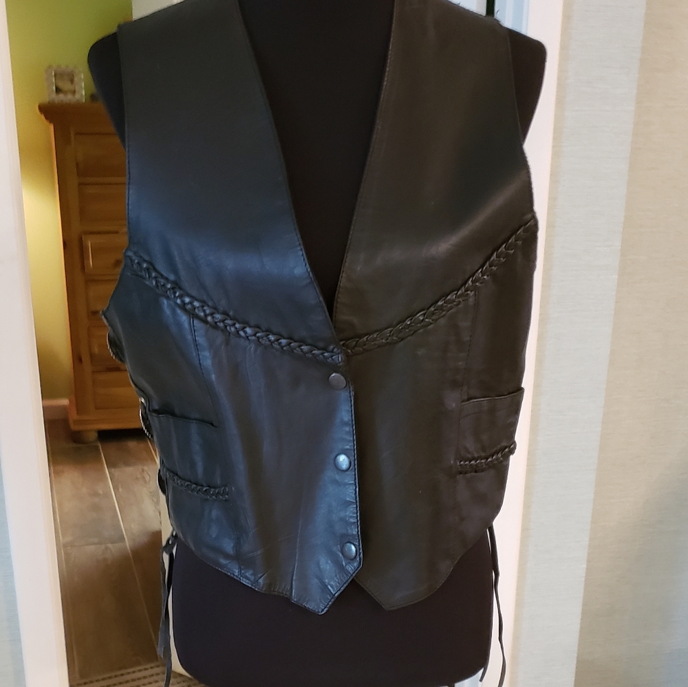 LEATHER WEAR Black Vintage Leather Biker Vest, L
